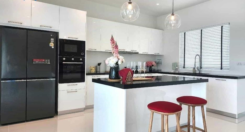 For sale 3 ベッドルーム villa in Hua Hin, Prachuap Khiri Khan