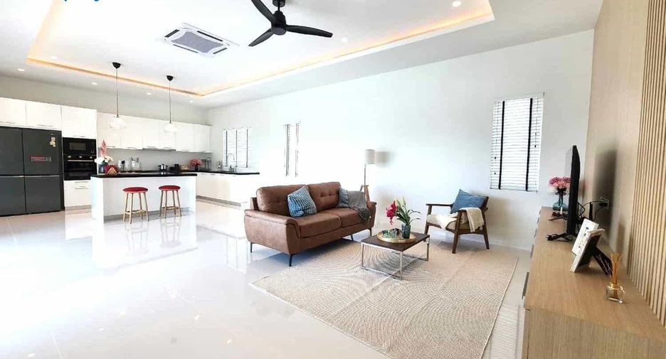 For sale 3 ベッドルーム villa in Hua Hin, Prachuap Khiri Khan