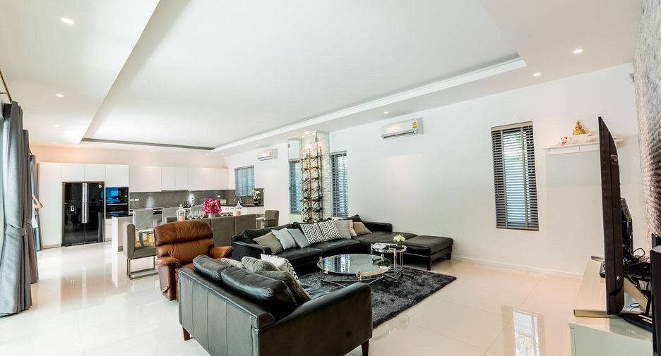Villa en venta de 3 habitaciones en Cha Am, Phetchaburi