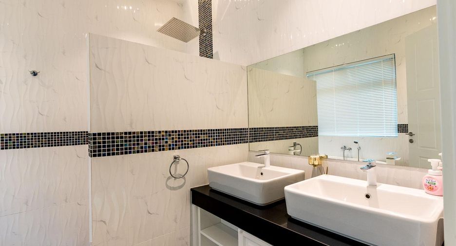 Villa en venta de 3 habitaciones en Cha Am, Phetchaburi