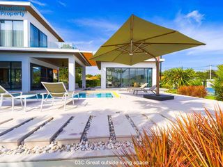 For sale 4 bedrooms villa in Hua Hin, Prachuap Khiri Khan