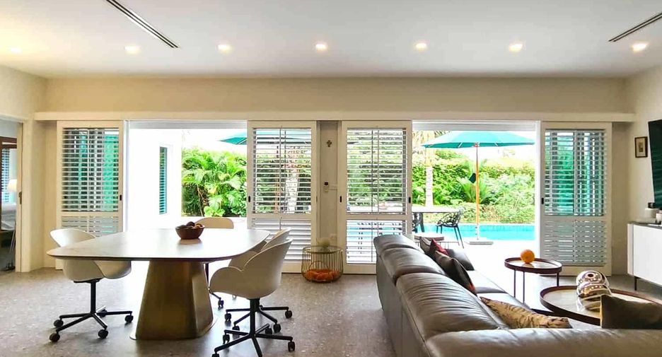 For sale 3 ベッドルーム villa in Hua Hin, Prachuap Khiri Khan