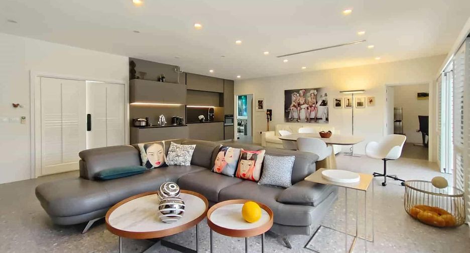 For sale 3 ベッドルーム villa in Hua Hin, Prachuap Khiri Khan