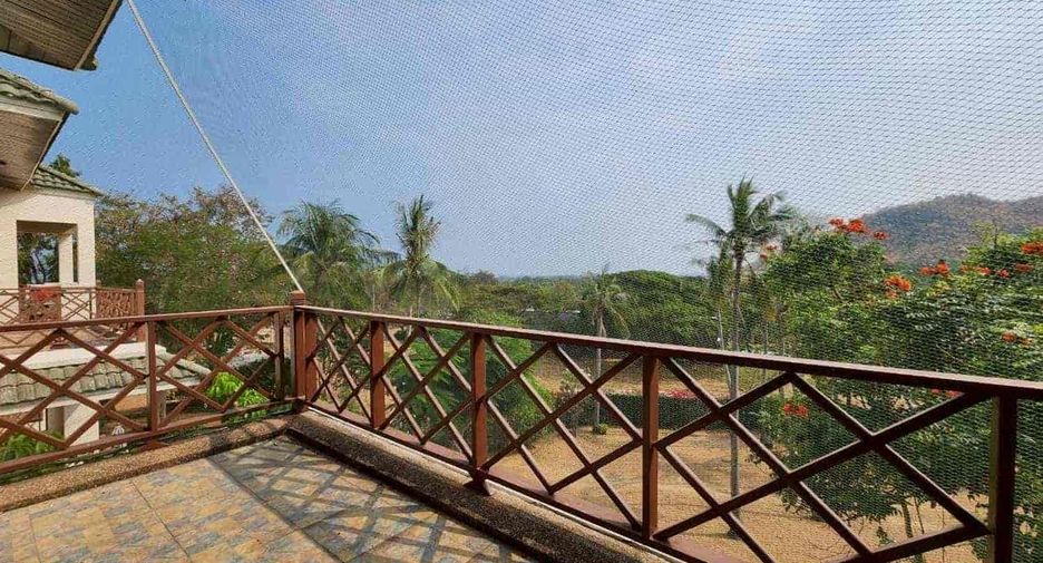 For sale 2 bedrooms condo in Cha Am, Phetchaburi
