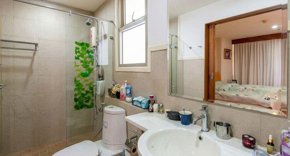 For sale 2 ベッドルーム condo in Cha Am, Phetchaburi
