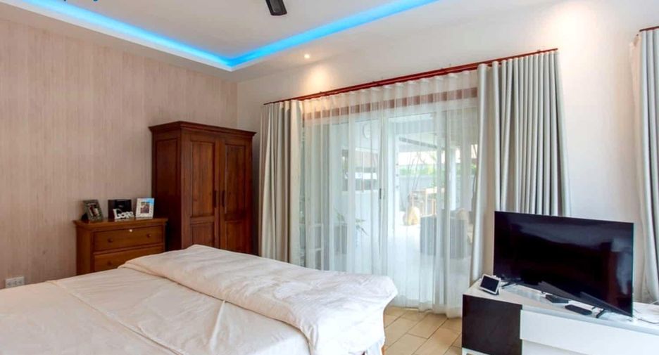 For sale 3 ベッドルーム villa in Hua Hin, Prachuap Khiri Khan