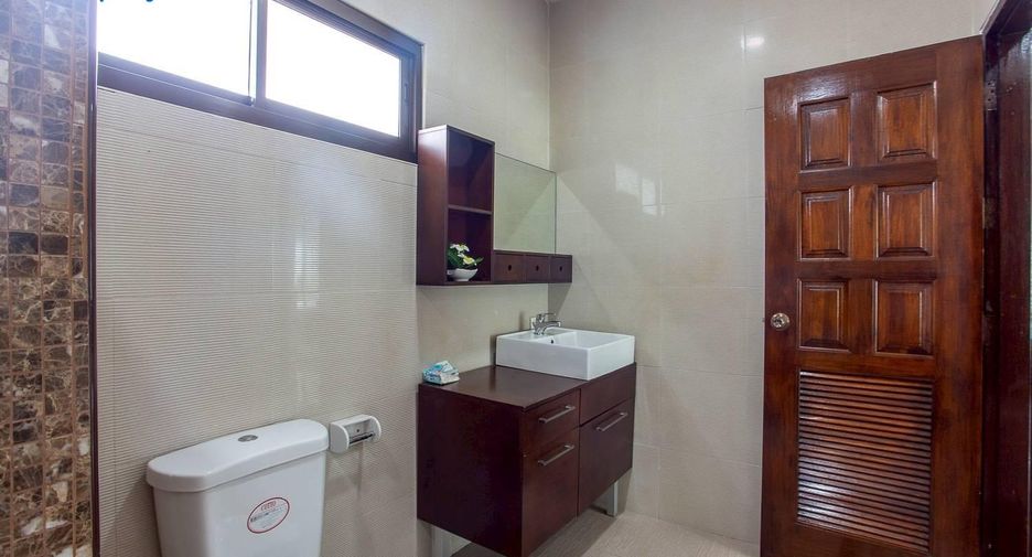 For sale 3 ベッドルーム villa in Hua Hin, Prachuap Khiri Khan