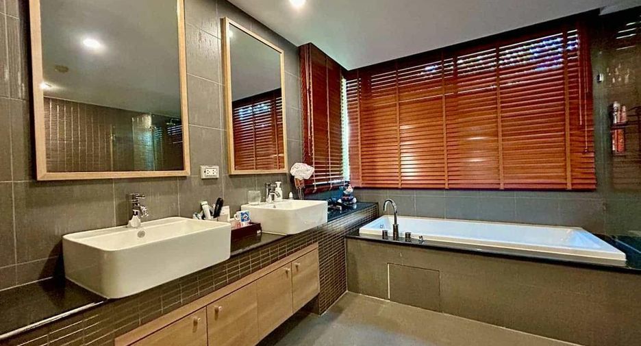 À vendre 3 chambres condo à Cha Am, Phetchaburi