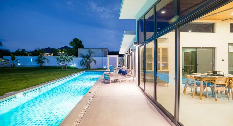 For sale 3 ベッドルーム villa in Hua Hin, Prachuap Khiri Khan
