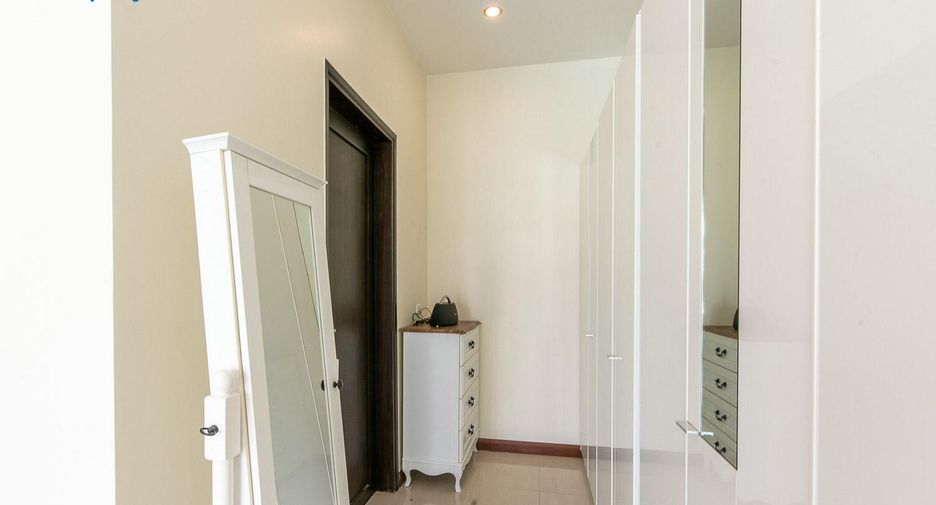 For sale 6 bedrooms villa in Cha Am, Phetchaburi