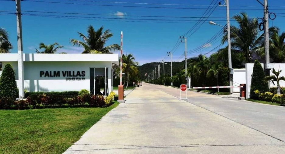 For sale 6 bedrooms villa in Cha Am, Phetchaburi