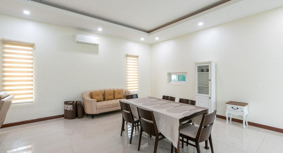 For sale 6 bedrooms villa in Cha Am, Phetchaburi