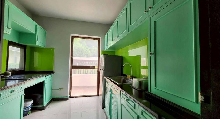 For sale 2 bedrooms condo in Cha Am, Phetchaburi