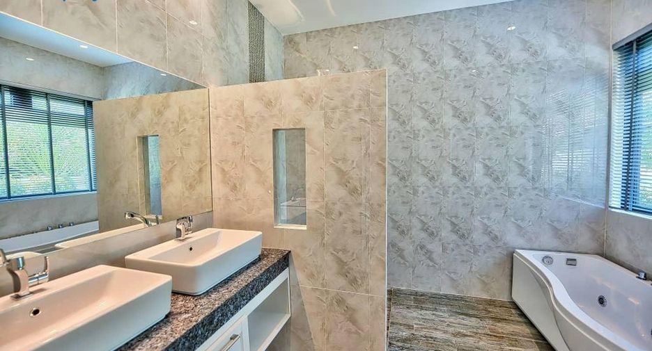 Villa en venta de 3 habitaciones en Cha Am, Phetchaburi