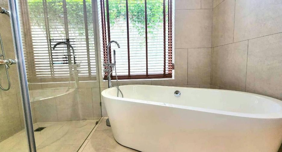 For sale 3 ベッドルーム villa in Hua Hin, Prachuap Khiri Khan