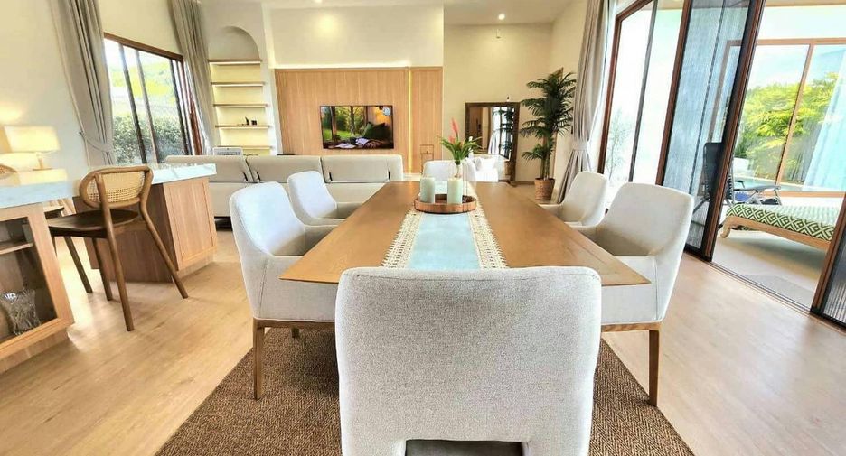 For sale 3 ベッドルーム villa in Hua Hin, Prachuap Khiri Khan