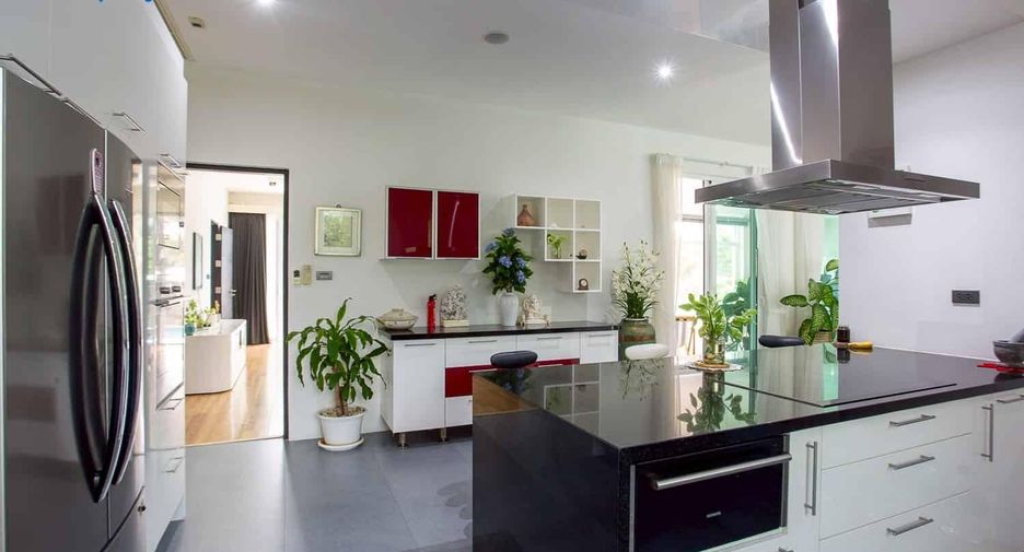 For sale 3 ベッドルーム villa in Hua Hin, Prachuap Khiri Khan