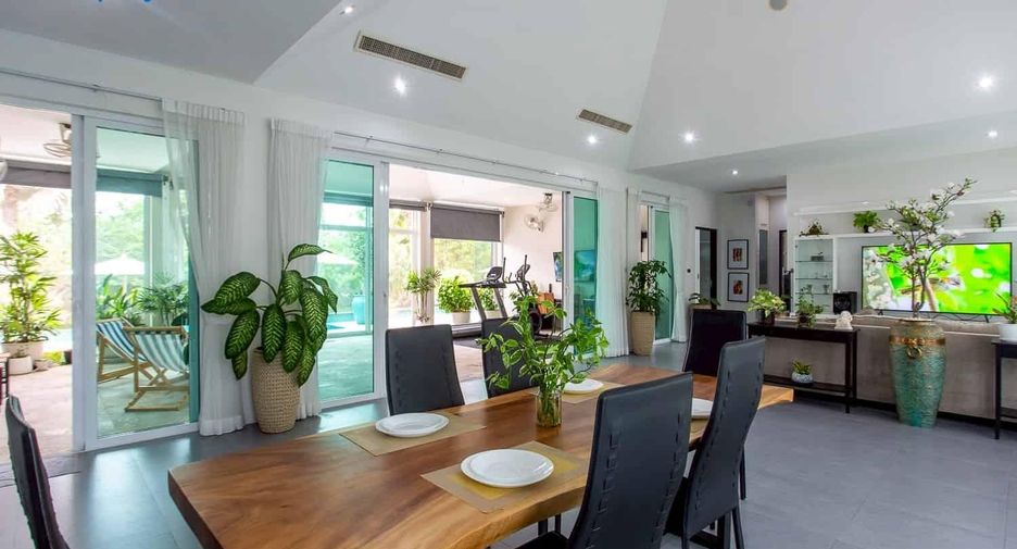 For sale 3 ベッドルーム villa in Hua Hin, Prachuap Khiri Khan
