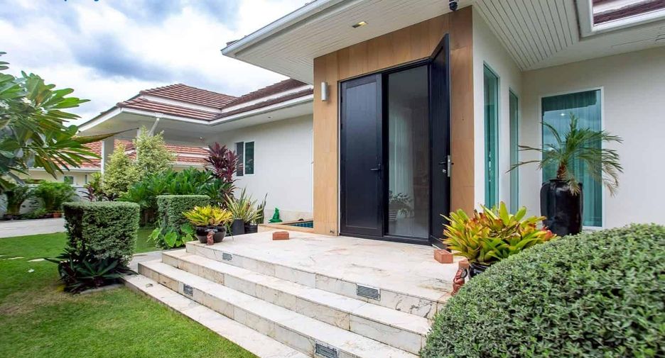 For sale 3 ベッドルーム villa in Hua Hin, Prachuap Khiri Khan