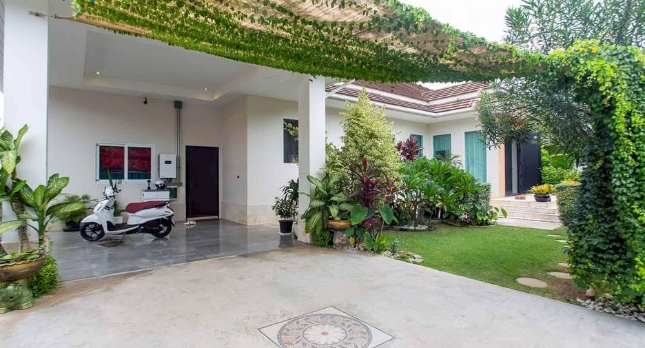 For sale 3 ベッドルーム villa in Hua Hin, Prachuap Khiri Khan