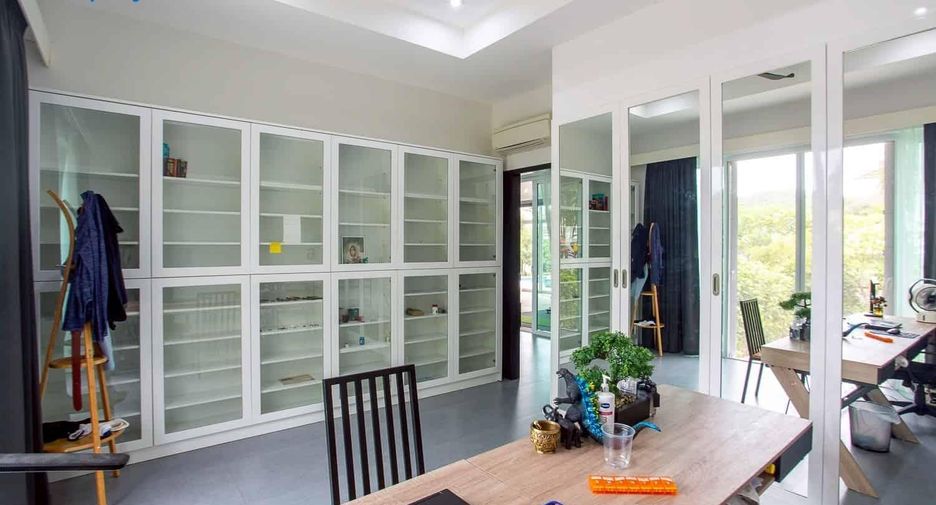 For sale 3 ベッドルーム villa in Hua Hin, Prachuap Khiri Khan