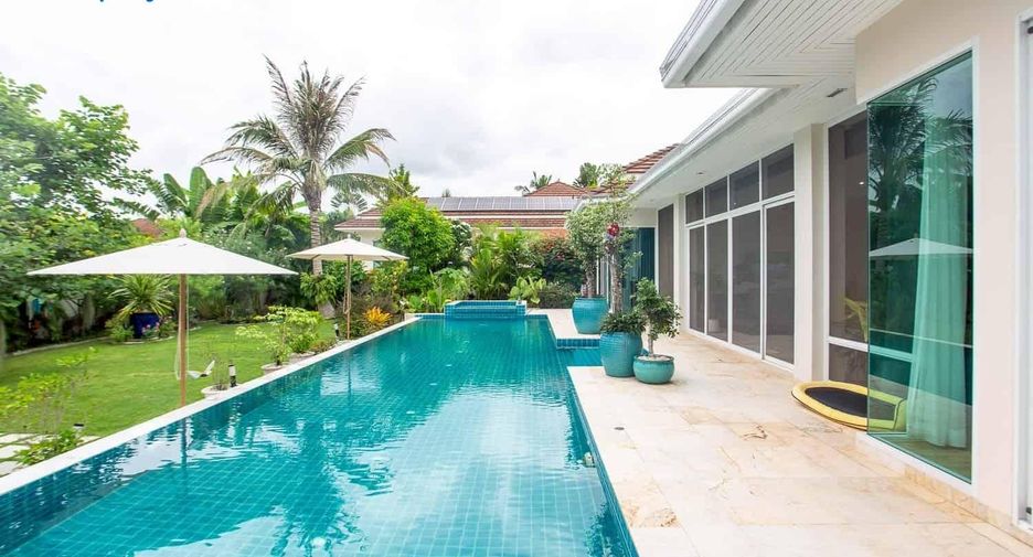 For sale 3 ベッドルーム villa in Hua Hin, Prachuap Khiri Khan