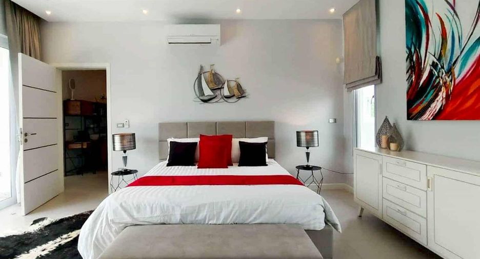 For sale 3 ベッドルーム villa in Hua Hin, Prachuap Khiri Khan