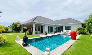 For sale 3 ベッドルーム villa in Hua Hin, Prachuap Khiri Khan