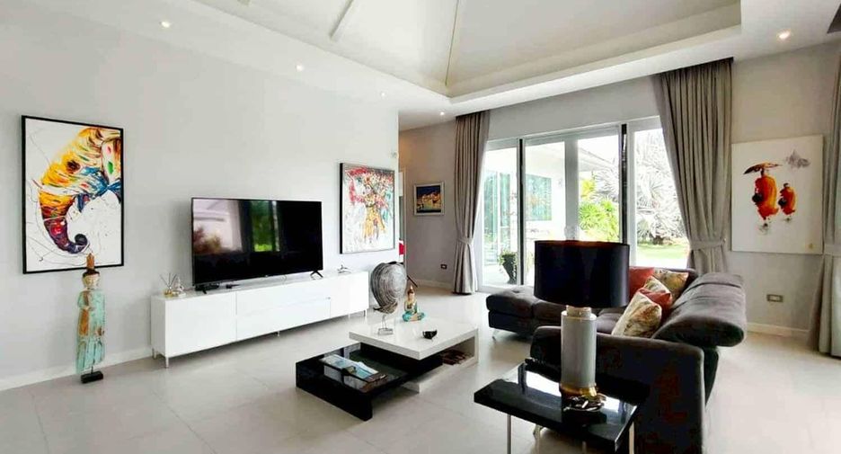 For sale 3 ベッドルーム villa in Hua Hin, Prachuap Khiri Khan