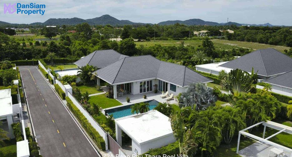 For sale 3 ベッドルーム villa in Hua Hin, Prachuap Khiri Khan