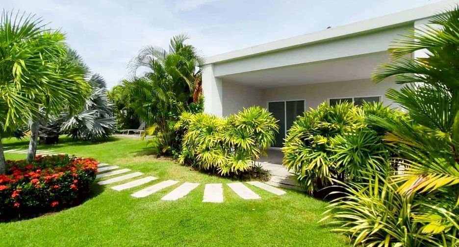 For sale 3 ベッドルーム villa in Hua Hin, Prachuap Khiri Khan