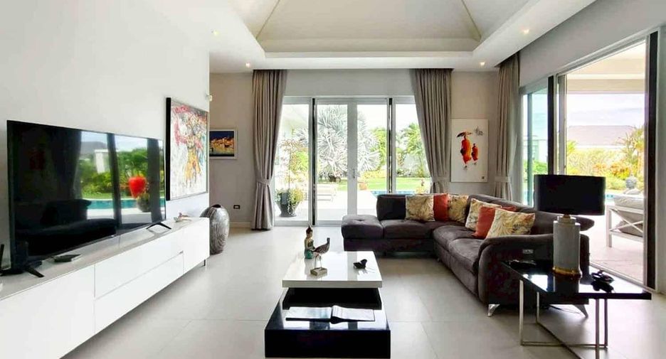 For sale 3 ベッドルーム villa in Hua Hin, Prachuap Khiri Khan
