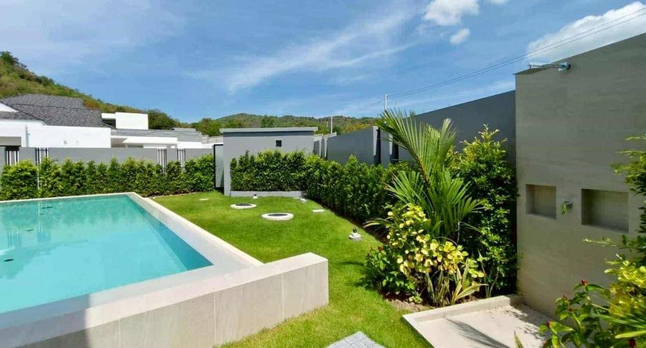For sale 3 ベッドルーム villa in Hua Hin, Prachuap Khiri Khan