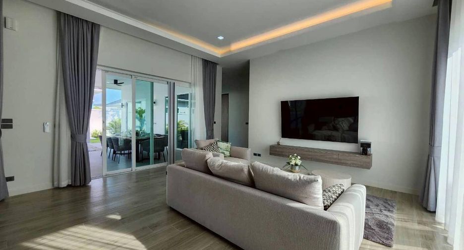 For sale 3 ベッドルーム villa in Hua Hin, Prachuap Khiri Khan