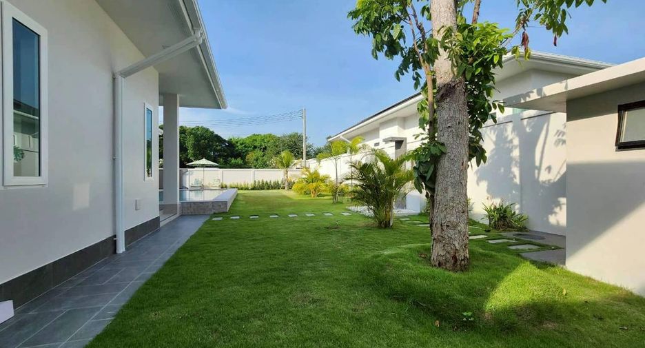 For sale 3 ベッドルーム villa in Hua Hin, Prachuap Khiri Khan