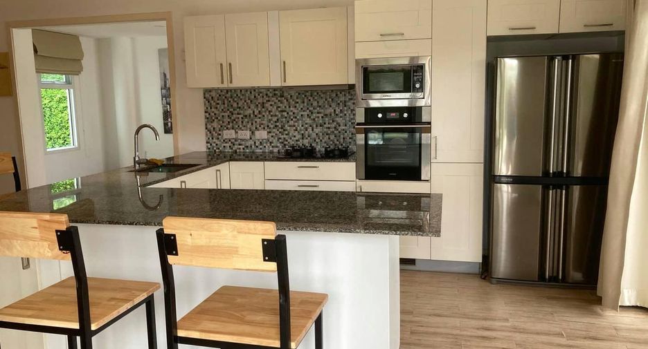 Villa en venta de 4 habitaciones en Hua Hin, Prachuap Khiri Khan