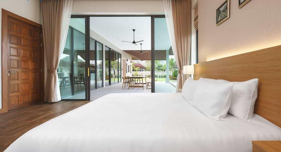 For sale 3 ベッドルーム villa in Hua Hin, Prachuap Khiri Khan