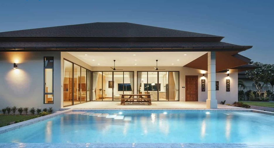 For sale 3 ベッドルーム villa in Hua Hin, Prachuap Khiri Khan
