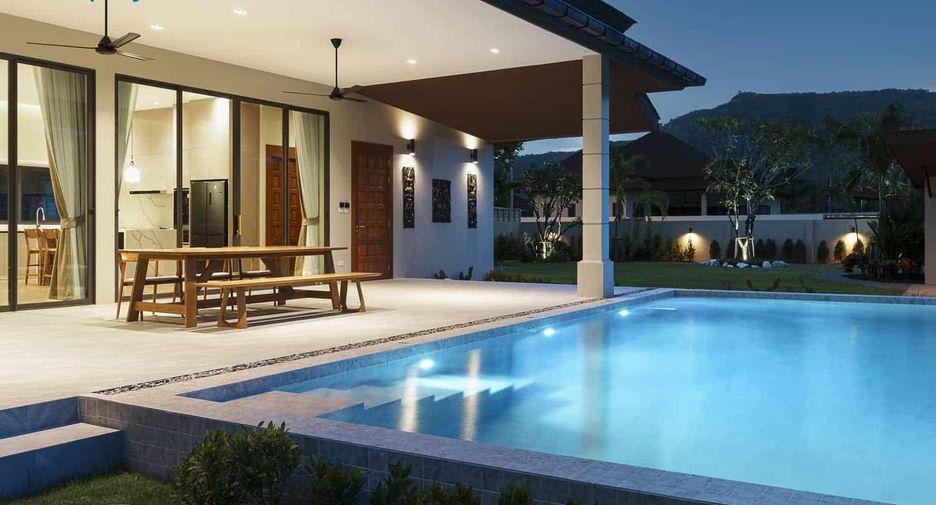 For sale 3 ベッドルーム villa in Hua Hin, Prachuap Khiri Khan