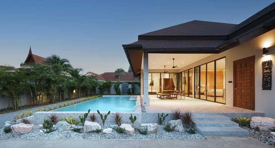 For sale 3 ベッドルーム villa in Hua Hin, Prachuap Khiri Khan