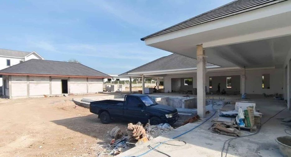 À vendre 6 chambres villa à Pran Buri, Prachuap Khiri Khan
