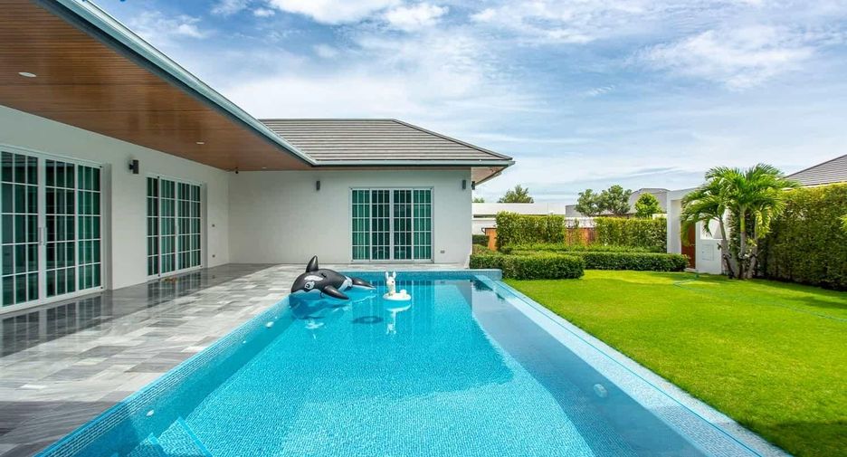 For sale 3 ベッドルーム villa in Hua Hin, Prachuap Khiri Khan