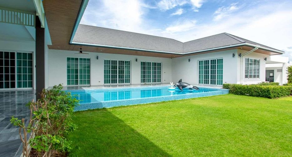 For sale 3 ベッドルーム villa in Hua Hin, Prachuap Khiri Khan