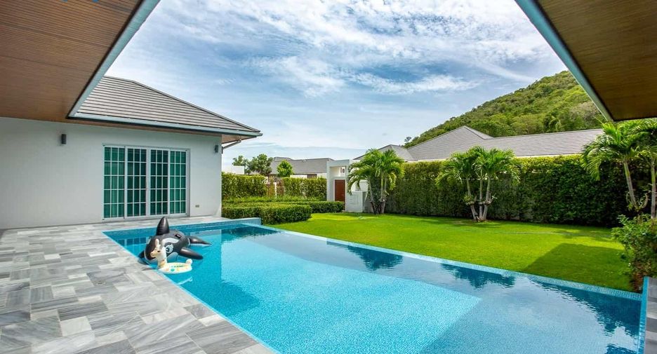 For sale 3 ベッドルーム villa in Hua Hin, Prachuap Khiri Khan