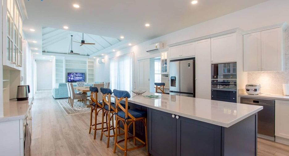 For sale 3 ベッドルーム villa in Hua Hin, Prachuap Khiri Khan