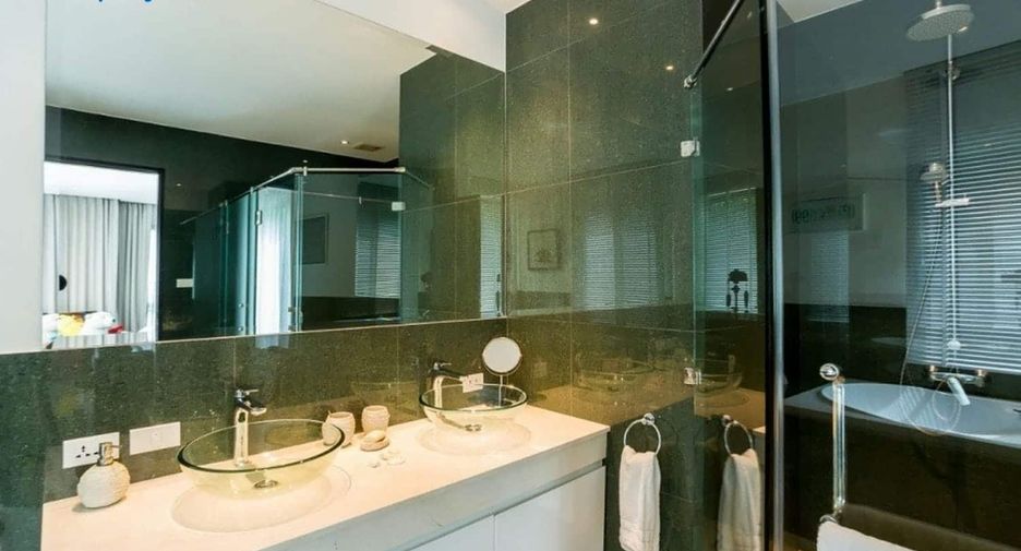 For sale 5 ベッドルーム villa in Pran Buri, Prachuap Khiri Khan