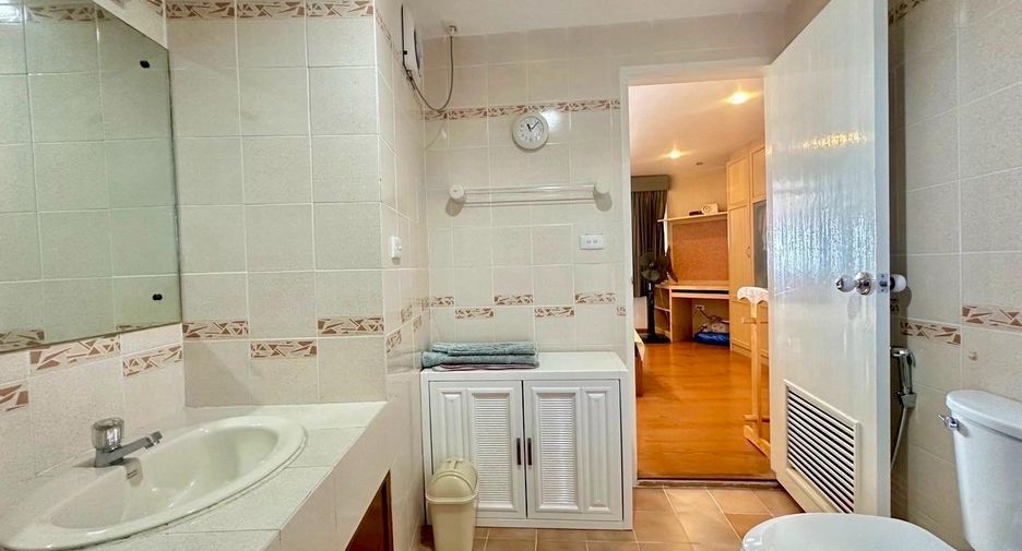 For sale 3 bedrooms condo in Cha Am, Phetchaburi