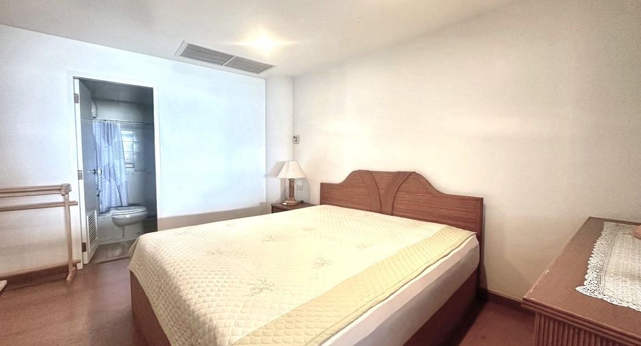 For sale 3 bedrooms condo in Cha Am, Phetchaburi