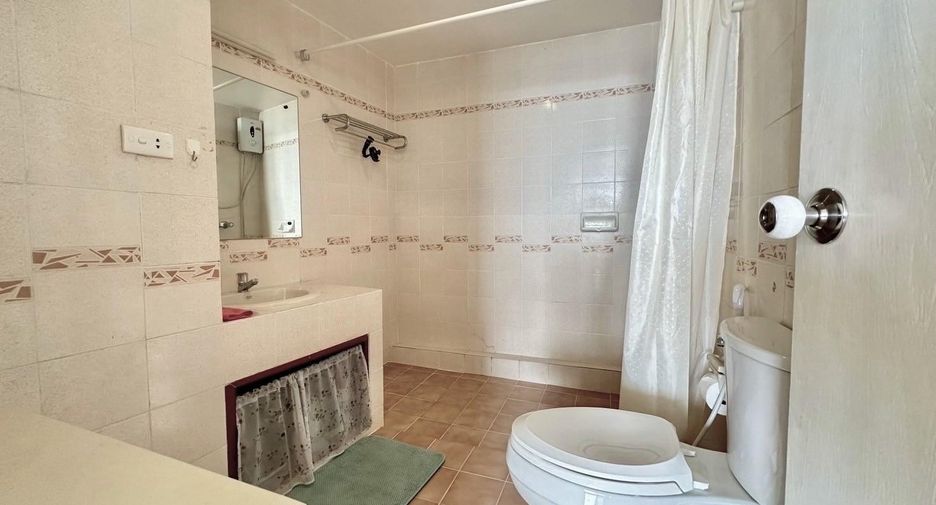 For sale 3 bedrooms condo in Cha Am, Phetchaburi
