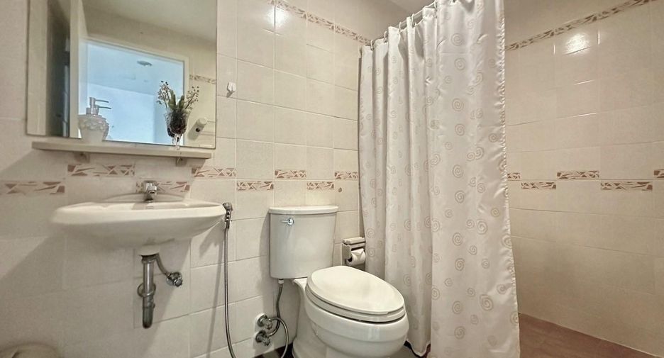For sale 3 bedrooms condo in Cha Am, Phetchaburi